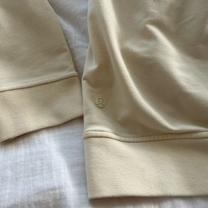 Lululemon medium cream hoodie